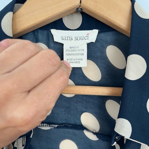 Sans Souci Polka Dot Sleeveless Button Down Blouse - Picture 5 of 5
